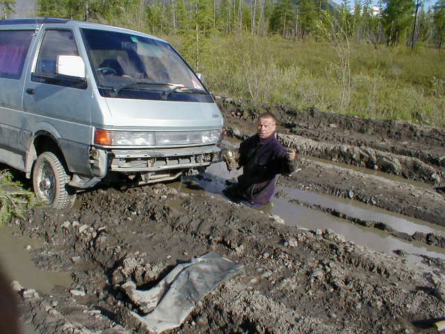 Ставлю 2 домкрата